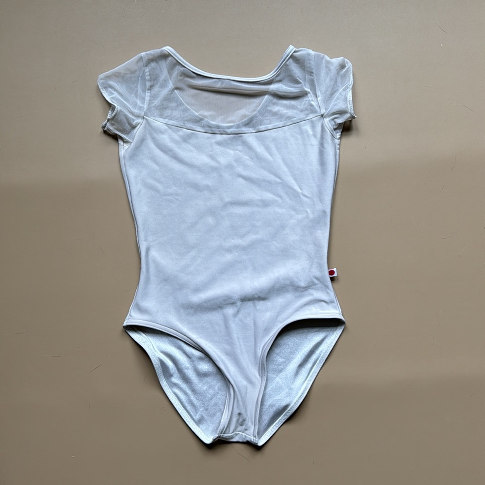 Yumiko Meagan leotard XS white cap sleeve